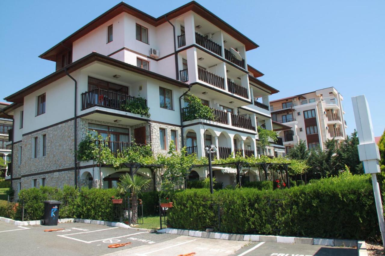 Bademite Apartments Светий Влас Екстер'єр фото