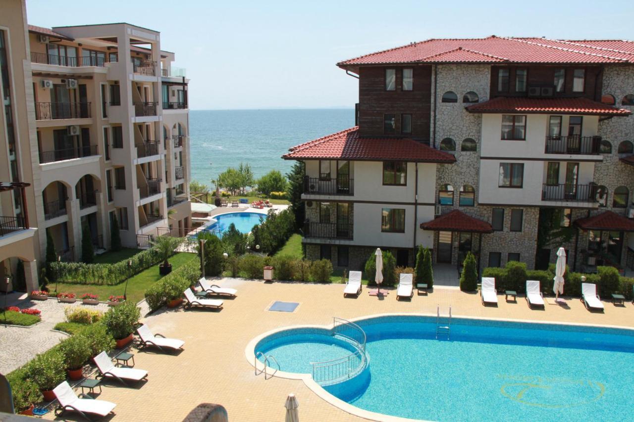 Bademite Apartments Светий Влас Екстер'єр фото
