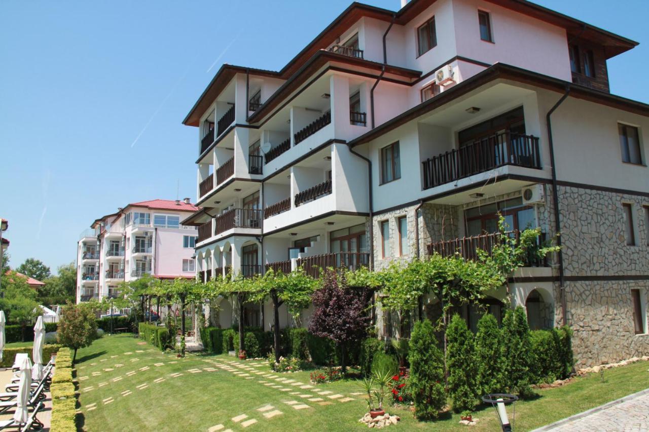Bademite Apartments Светий Влас Екстер'єр фото