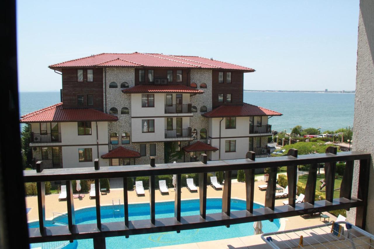 Bademite Apartments Светий Влас Екстер'єр фото