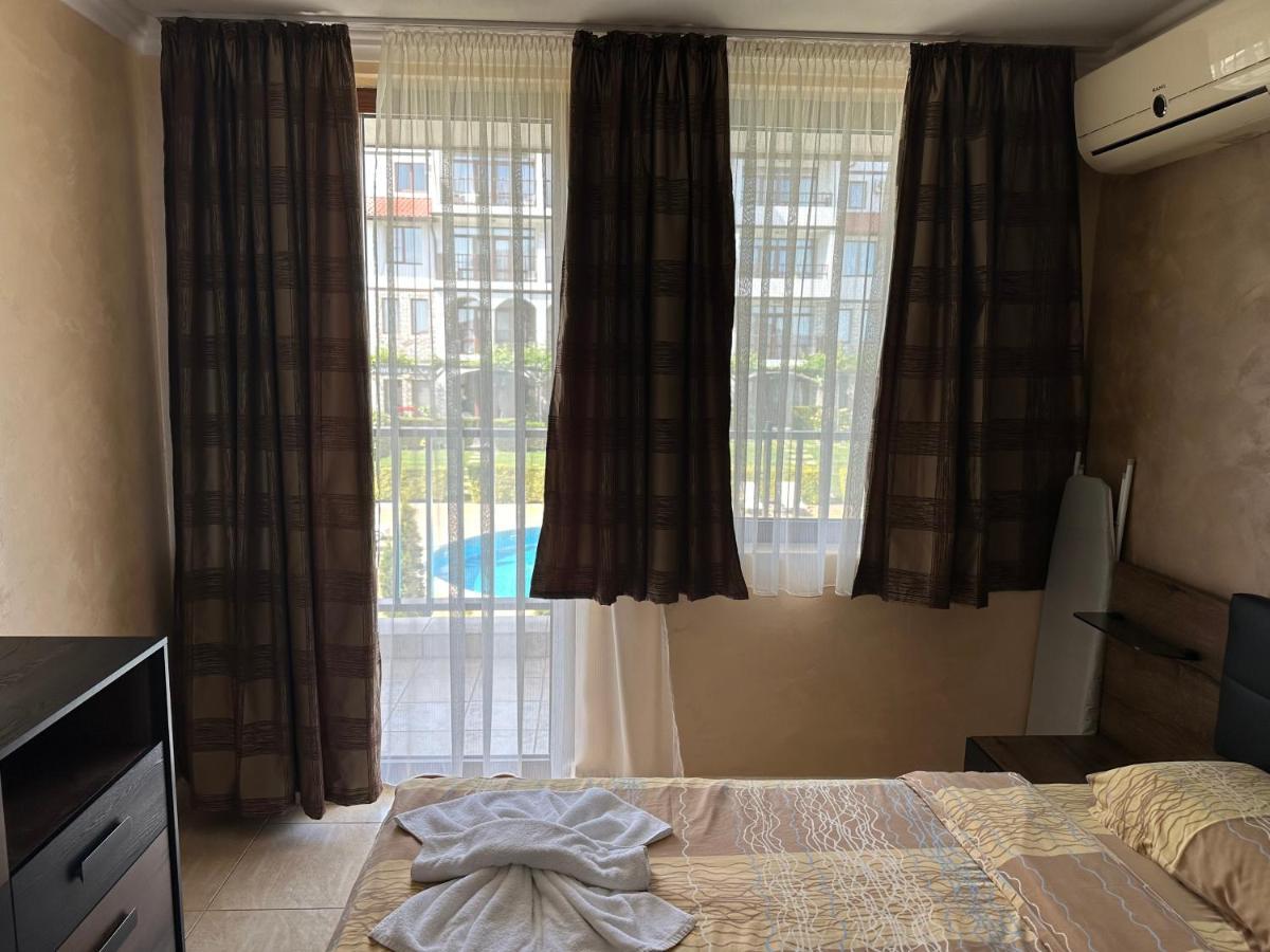 Bademite Apartments Светий Влас Екстер'єр фото